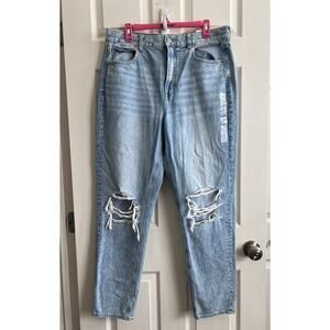AMERICAN EAGLE Women's Light Vintage Wash High Rise Distressed Mom Jean 14L NWT